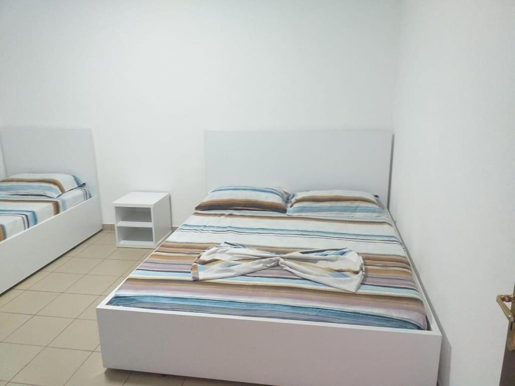 Appartement Flat Ergli à Velipojë Extérieur photo